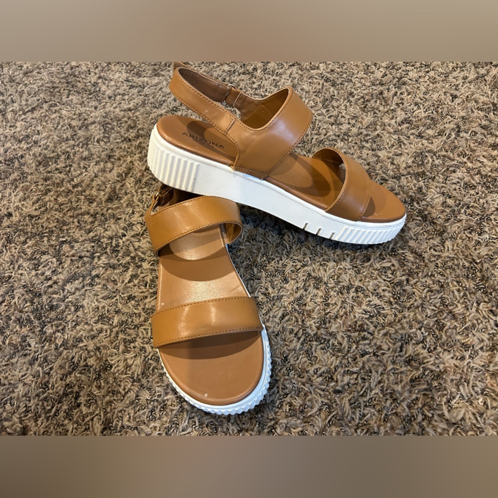 Arizona Platform Wedge Sandals - Tan / Beige (Color: Dune) Size 11